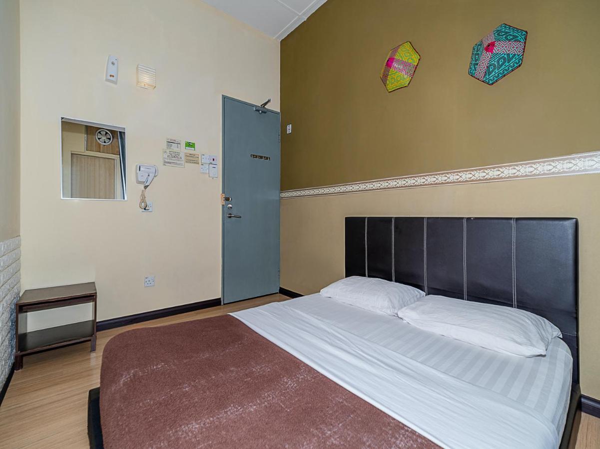 SPOT ON 90042 One Plaza Eco Hotel Keningau Exterior foto